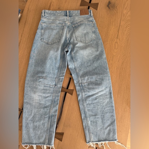 Madewell “The Darted Barrel-leg Jean” size 26 - Picture 3 of 6